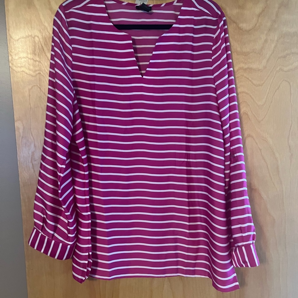 Ann Taylor hot pink and white tunic